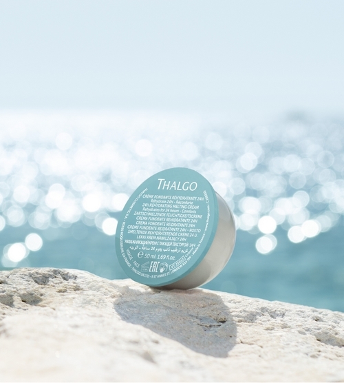 Eco-refill 24-hour rehydrating melt-in cream